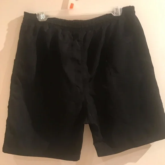 3/15$ Ibs shorts nwot - Picture 3 of 3
